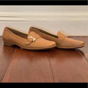 Enzo Angiolini flats tan soft leather buckle sz 8